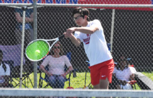 Morgantown boys' tennis grabs early lead in OVAC